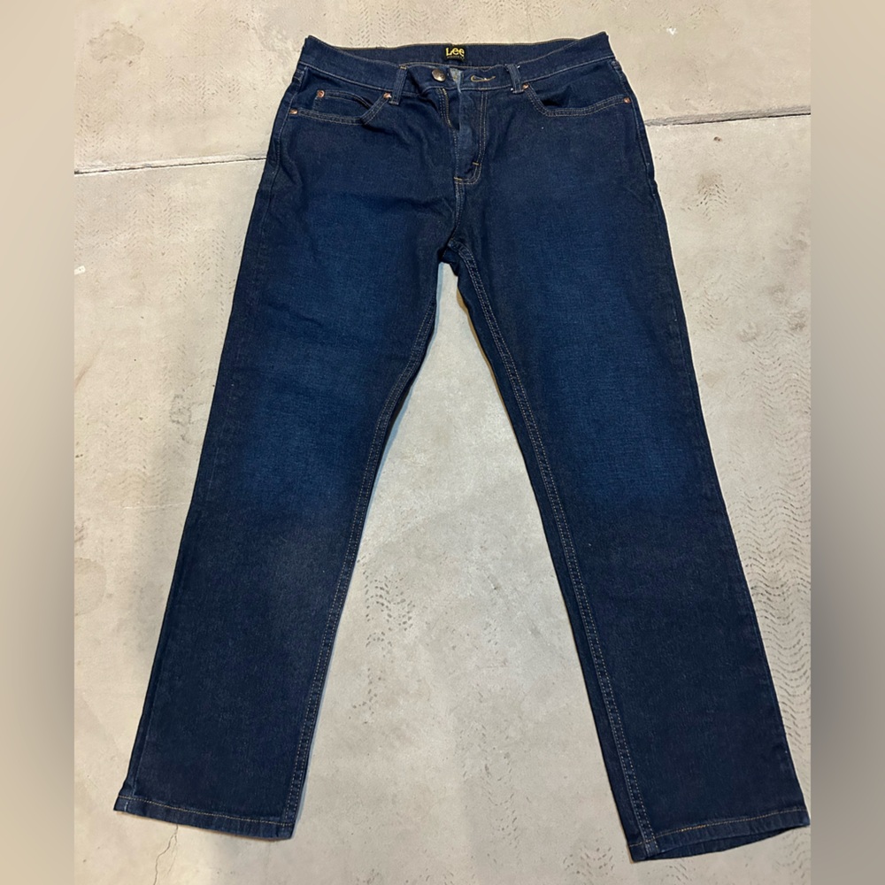 Lee Legendary Athletic Taper Jeans 33x30